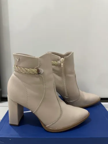 Bota Mississipi off