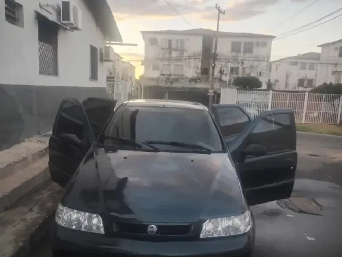 Fiat Palio ELX 1.0 MPI Fire 16V 4P (25 Anos) 2001