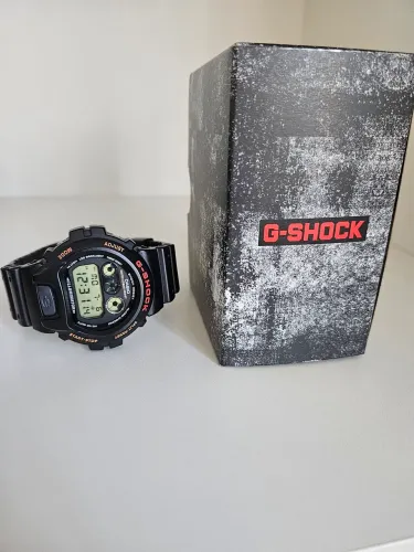 Relógio Casio G-shock Dw-6900rl-1dr Resistente A Choques
