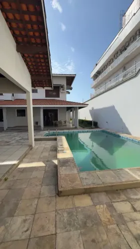 Casa a venda com 800m² com 5 quartos em Calhau - São Luís - MA
