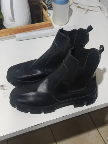 Bota Chelsea número 41