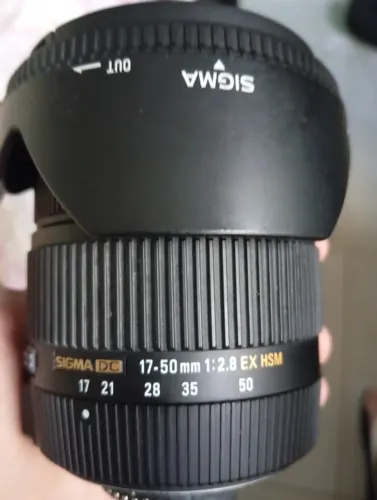 3 lentes para Nikon: Sigma 17-50mm F/2.8 VR; Nikor 18-105 f3.5/5.6 VR e Nikor 50 f/1.8
