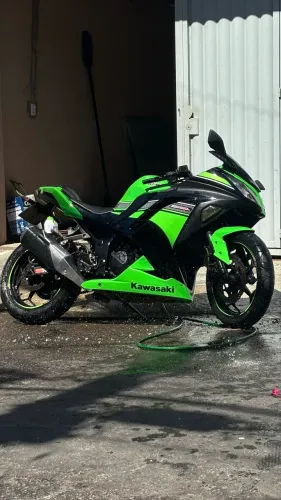 Vendo Kawasaki ninja 300