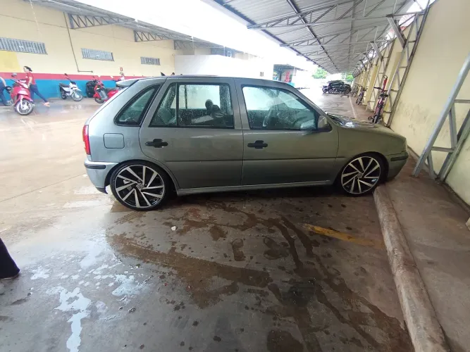 Volkswagen Gol Geração III Sport 1.0 MI 16V Gasolina Mec. 4P 2002
