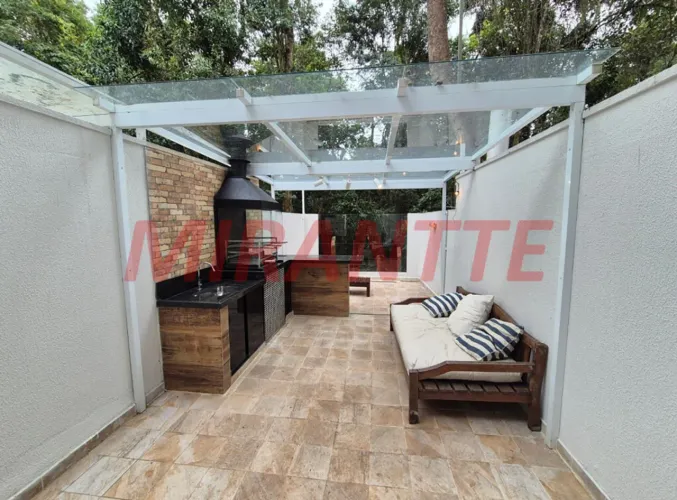 Sobrado de 110m² com 3 quartos em Horto Florestal