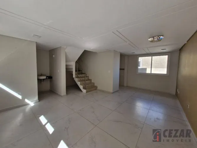 Sobrado com 3 dormitórios para alugar, 110 m² por R$ 2.800/mês - Bairro Alto - Curitiba/PR