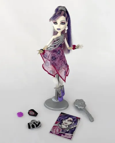 Boneca Monster High Spectra Vondergeist Not Dead Gorgeous - (completa)