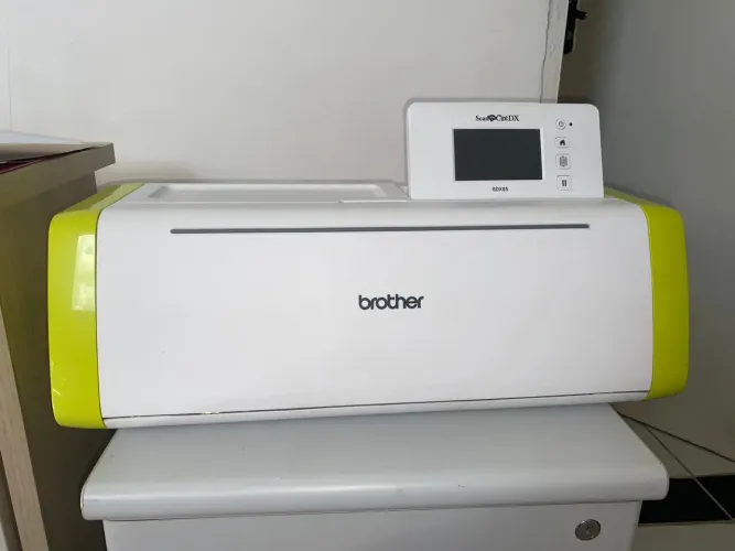 ScanNCut SDX85 PERFEITO ESTADO