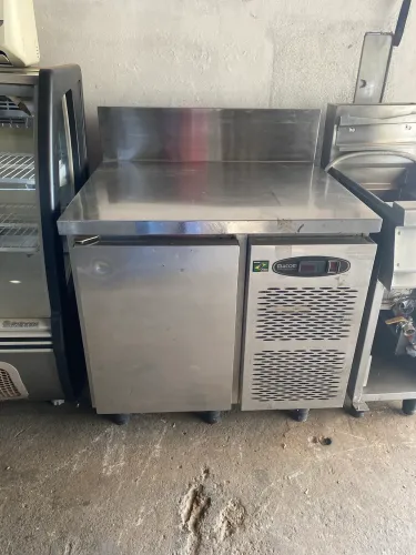 Balcão inox refrigerado