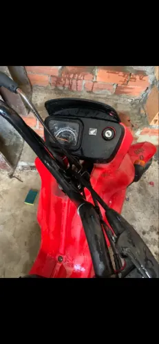Vendo essa moto 