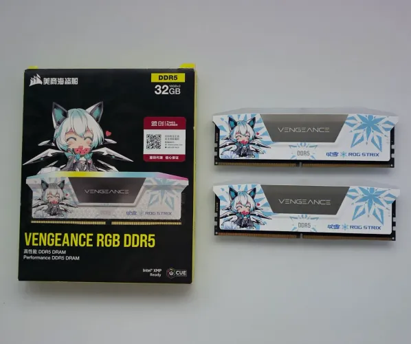 Memoria Ram 2x16 Rog Strix + Corsair Vengeance 6000mhz CL36, DDR5