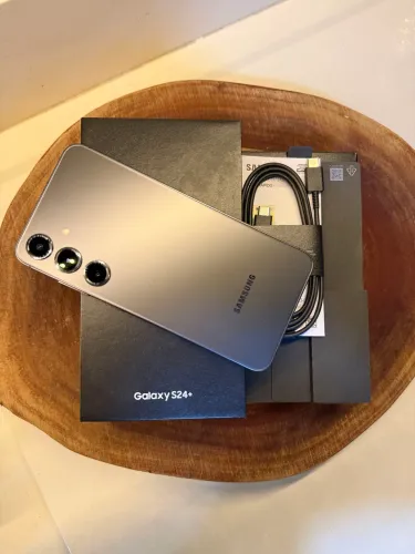 Samsung Galaxy S24 Plus 256gb - Muito Conservado