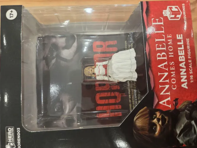 Boneca Anabelle - Eaglemoss.