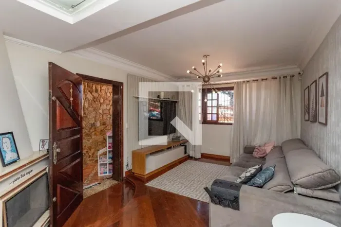 Casa à Venda - Centro, 4 Quartos, 300 m2