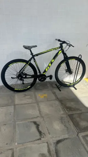Bicicleta bike MTB seminova aro 29 quadro 21
