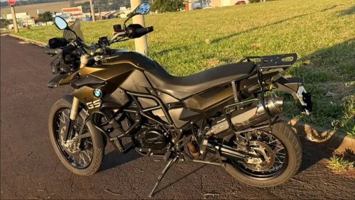 BMW F 800 GS 2013 - Excelente Estado, Revisada e Pronta para Viajar!