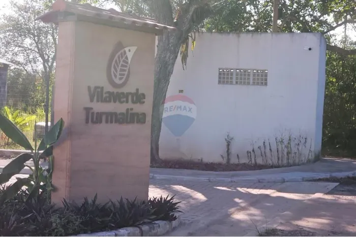 Terreno com 900,64 m², no condomínio Vila Verde Turmalina, Paudalho, PE