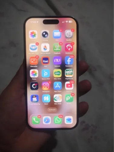 Vendo ou troco iPhone 16 pro 4300