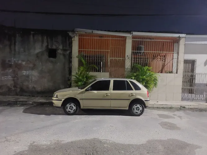 Volkswagen Gol Geração III Plus 1.0 MI 16V Gasolina Mec. 2P 2001