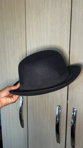 Chapéu Coco Clássico Preto Unissex - Pouco Usado