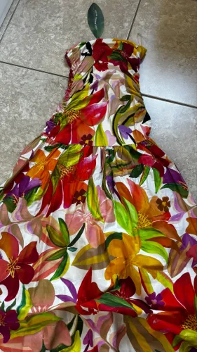 vestido artsy floral farm p