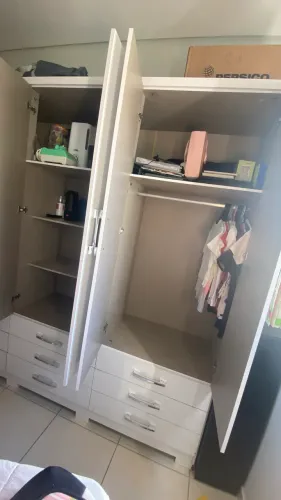 Guarda roupa
