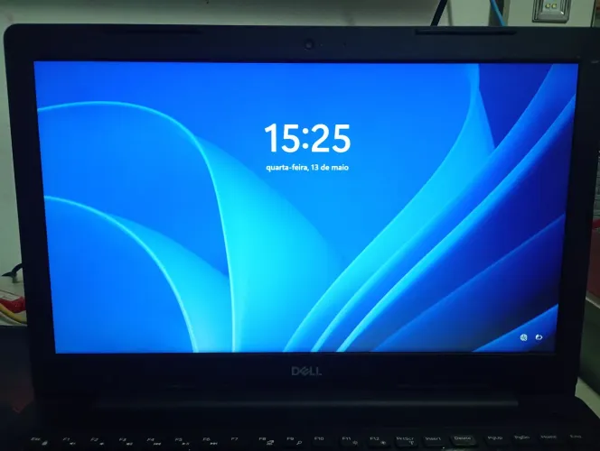 Notebook Dell Inspiron 15 5000 | Core i3 8ª Ger | 4GB RAM DDR4 | 15.6" Full HD
