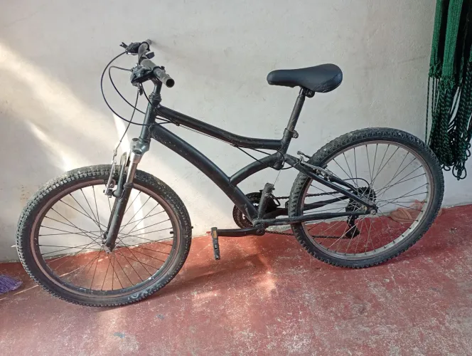Vendo essa bike Aro 24