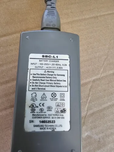 Vendo Carregador sbc original máquina fotográfica samsung