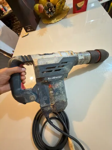 Martelete/Rompedor/Furadeira Bosch Profissional 1150W 220V - Martelete Demolidor Original