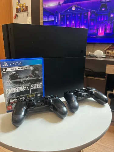 PS4 Fat 500gb + 2 controles + Jogo Físico