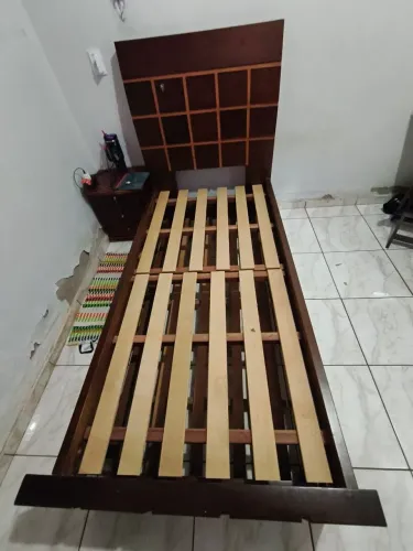 Bi cama de solteiro 