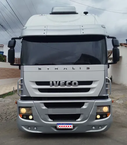 Carreta cavalinho cavalo mecânico Iveco stralis 440 automático 2013 6x4