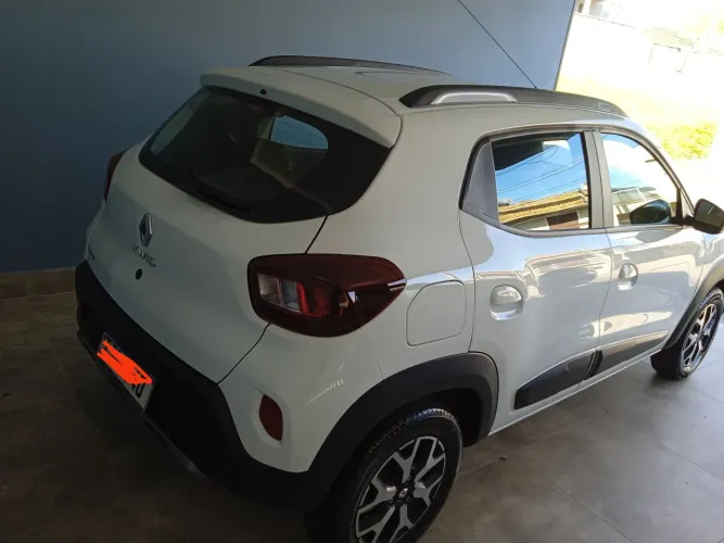 Renault Kwid Outsider 1.0 Flex 12V 5P Mec. 2025