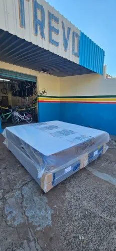 Cama box King size 2.05cm X 1.98cm - NOVA - Entrega grátis