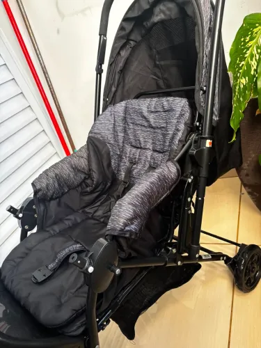 Carrinho de bebê