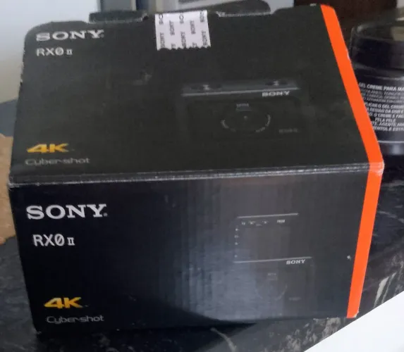 Camera Sony RXO II + tripé e acessórios 