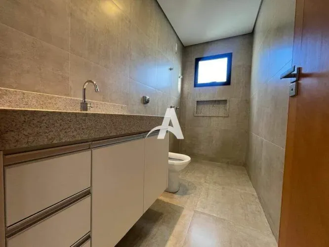 Casa em Condomínio para aluguel, 4 quartos, 3 suítes, 4 vagas, Granja Marileusa - Uberlând