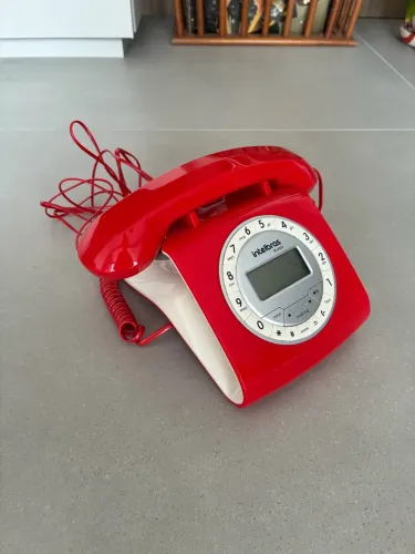 Telefone fixo retrô vintage intelbras