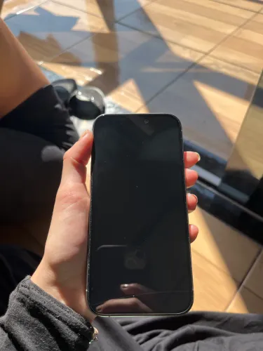 iPhone 15pro 512gb
