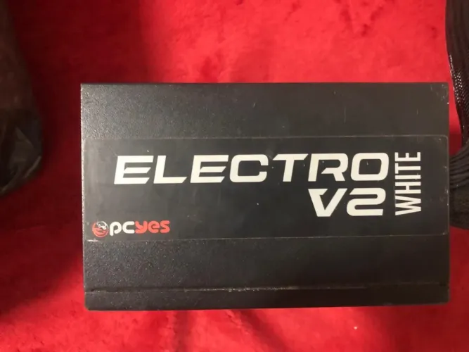 Fonte PCYes Electro V2 White 600W - 80 Plus