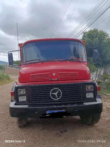 Caminhão Mercedes 1313