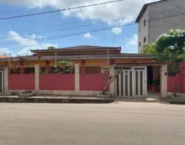 Casa 225m² com Terreno 309m² | Bairro Alcântara, Pinheiro/MA | Varanda/Garagem e Escritóri