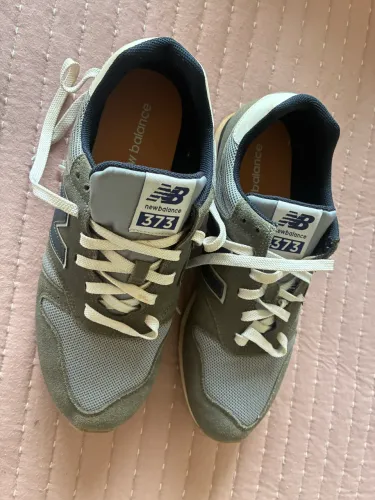 Tênis New Balance 373 em excelente estado. Apenas 70 reais