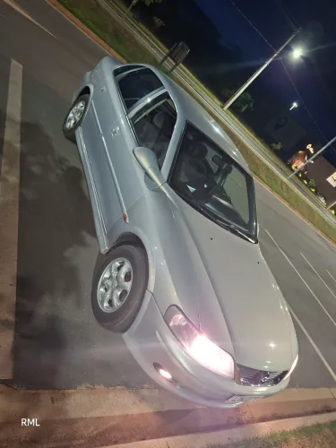 Chevrolet Vectra GL 2.2 MPFI Milenium 2001