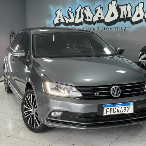 Volkswagen Jetta Highline 2.0 TSI 16V 4P Tiptronic 2017