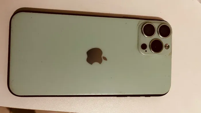 IPHONE 11( película do 13 pro)
