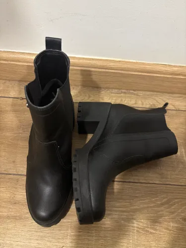 Bota Ramarim 37 usada 1x