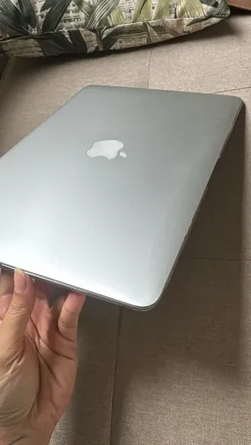 MacBook Air 13