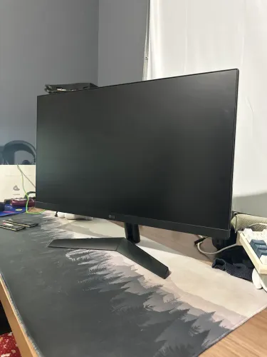 Monitor LG ULTRAGEAR 24 144hz 1 MS